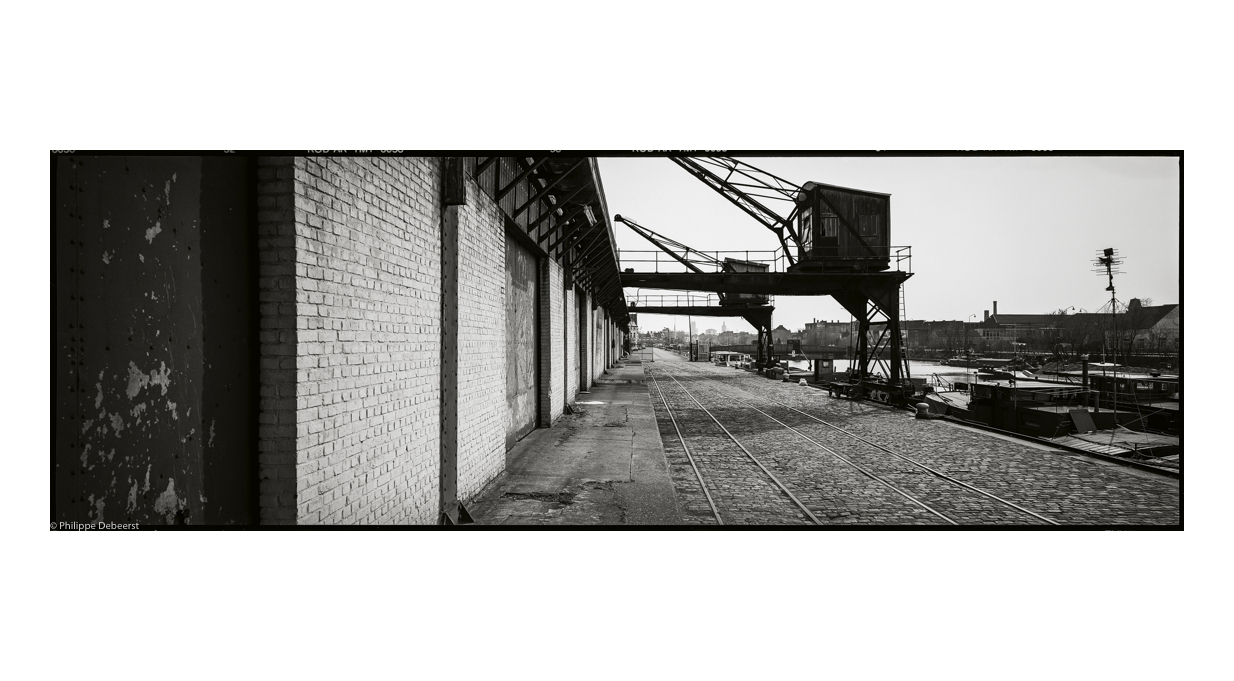 VOORHAVENKAAI 03.JPG