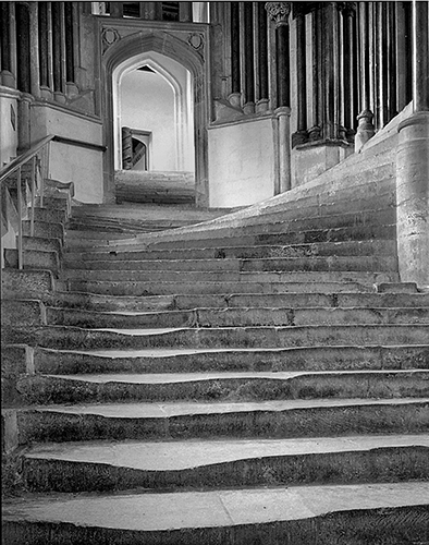 Wells Stairs b.jpg