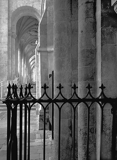 Winchester Cathedral 10.jpg