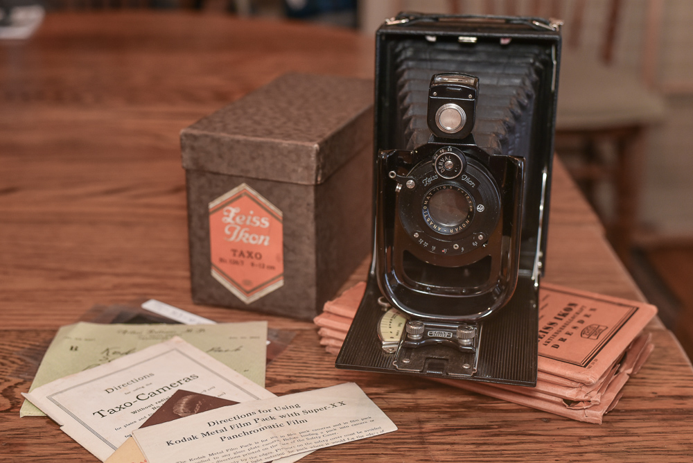 Zeiss Ikon Taxo 126-7.jpg