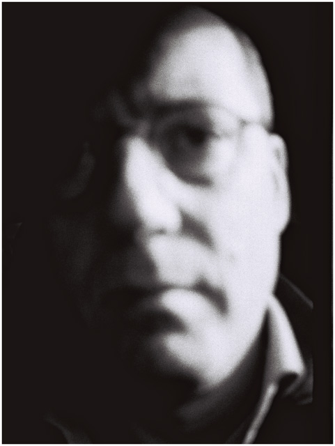 zelfportrait-PenEE-Fomapan100-as-200-WEB.jpg