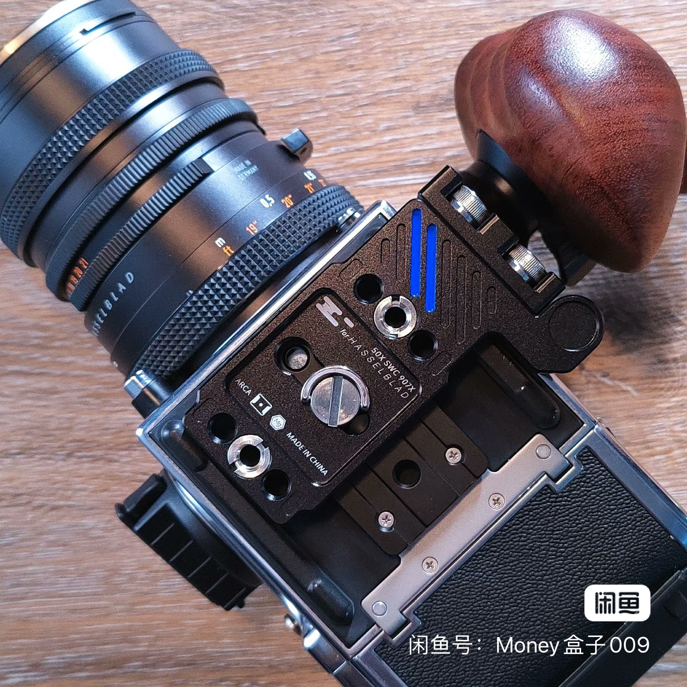 Hasselblad left hand bracket for SWC/M | Photrio.com Photography
