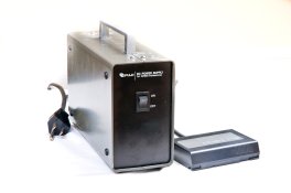 AC adaptor-1.jpg