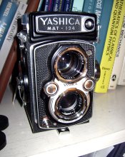 yashica 3.jpg