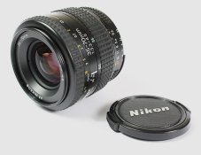 nikon 35-70mm.jpg
