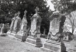 4-Nally-headstones600x400.jpg