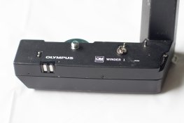 Olympus_OM_Winder_1_(2_of_10).jpg