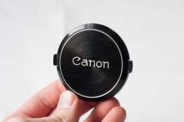 Canon_58mm_Cap_(1_of_3).jpg
