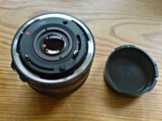 canonfd28hinten.JPG