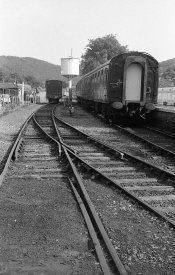 img048.jpg