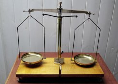 Scale_sml.jpg