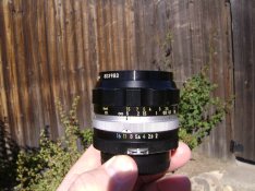 nikkor-35-5.JPG