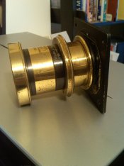 London-Stereoscopic-Lens-2a.jpg