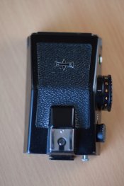 Mamiya645_Meter_Prism_(3_of_8).jpg