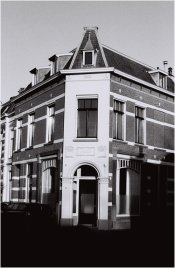 Canon-030.jpg