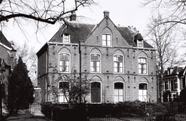 Canon-032.jpg