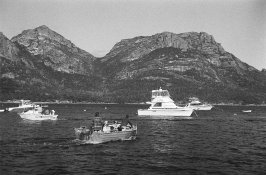 Coles Bay heading out AP.jpg