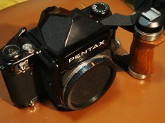 pentax67body-1.jpg