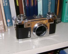 contax-1.jpg