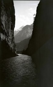 imgd220-1sm.jpg
