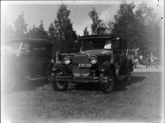 Vanha auto2_agfa_pieni.jpg