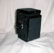 Yashicamat 124G 2.jpg