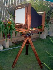 14x17-on-tripod-right-side-.jpg