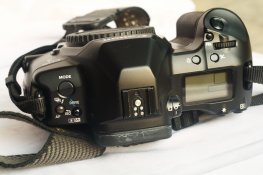 EOS3-2.jpg