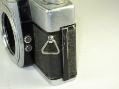 Minolta.SR-T201.Body.SN1372751-06[left.side]-S9o_2399.JPG
