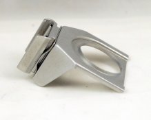 Nikkormat.Accessory.Shoe.Lot.07[OE.shoe.left.side]-D2c_7163.jpeg