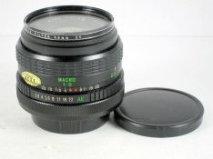 Paragon.28mm.f2.8.Canon.FD.Lens.04[barrel.top.min]-S9o_1438.JPG