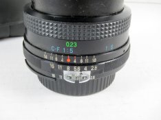 Vivitar.RL.28mm.f2.8.CF.Nikon.AIs.Lens.03[top,min.focus]-S9o_2488.JPG
