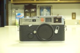 Lecia-M6-Front.jpg