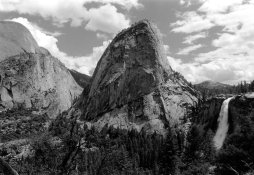 Yosemite.jpeg Yosemite.jpeg