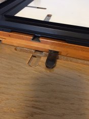 03 easel Leitz.jpg