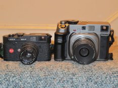 LeicaMamiya.jpg