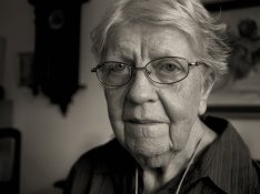 mormor1sm.jpg