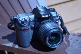 Nikon D200 1.jpg