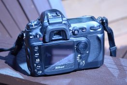 Nikon D200 2.jpg