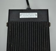 Gralab foot switch-2.jpg Gralab foot switch-2.jpg