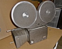 Auricon optical sound camera.jpg