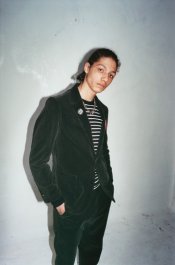 large_thumbnail_1320059324.jpg