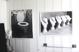 Toilet.jpg