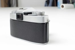 Leicaback.jpg