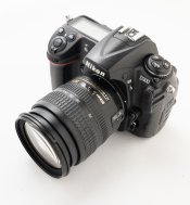 NIKON-2.jpg NIKON-2.jpg