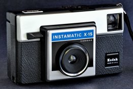 Kodak_Instamatic_X-15.sf.jpg