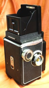 Right - note missing focus knob cover.JPG