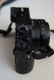 LumixLX100M2-7.jpg