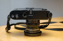 leica 02.jpg