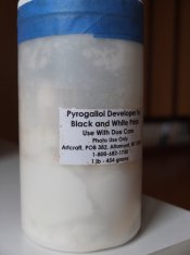 Pyrogallol.jpg Pyrogallol.jpg